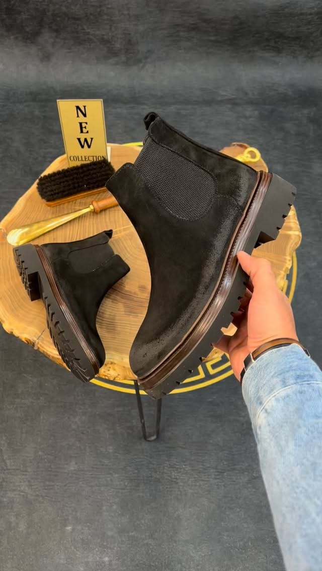 Post 8 by VIP MEN SHOES on Instagram (video)