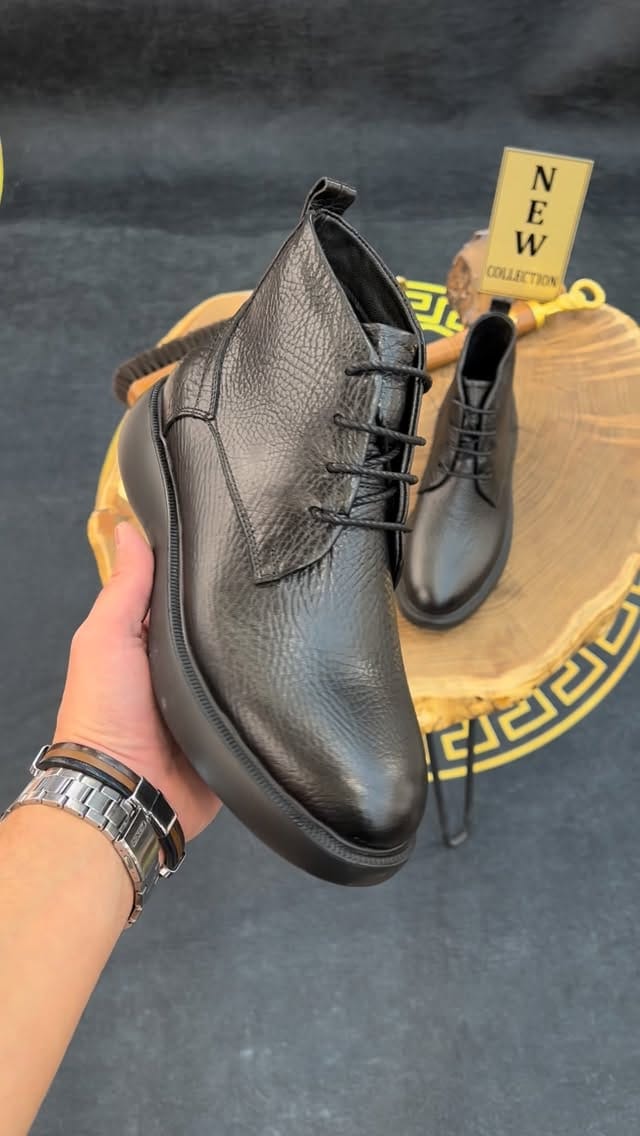 Post 6 by VIP MEN SHOES on Instagram (video)
