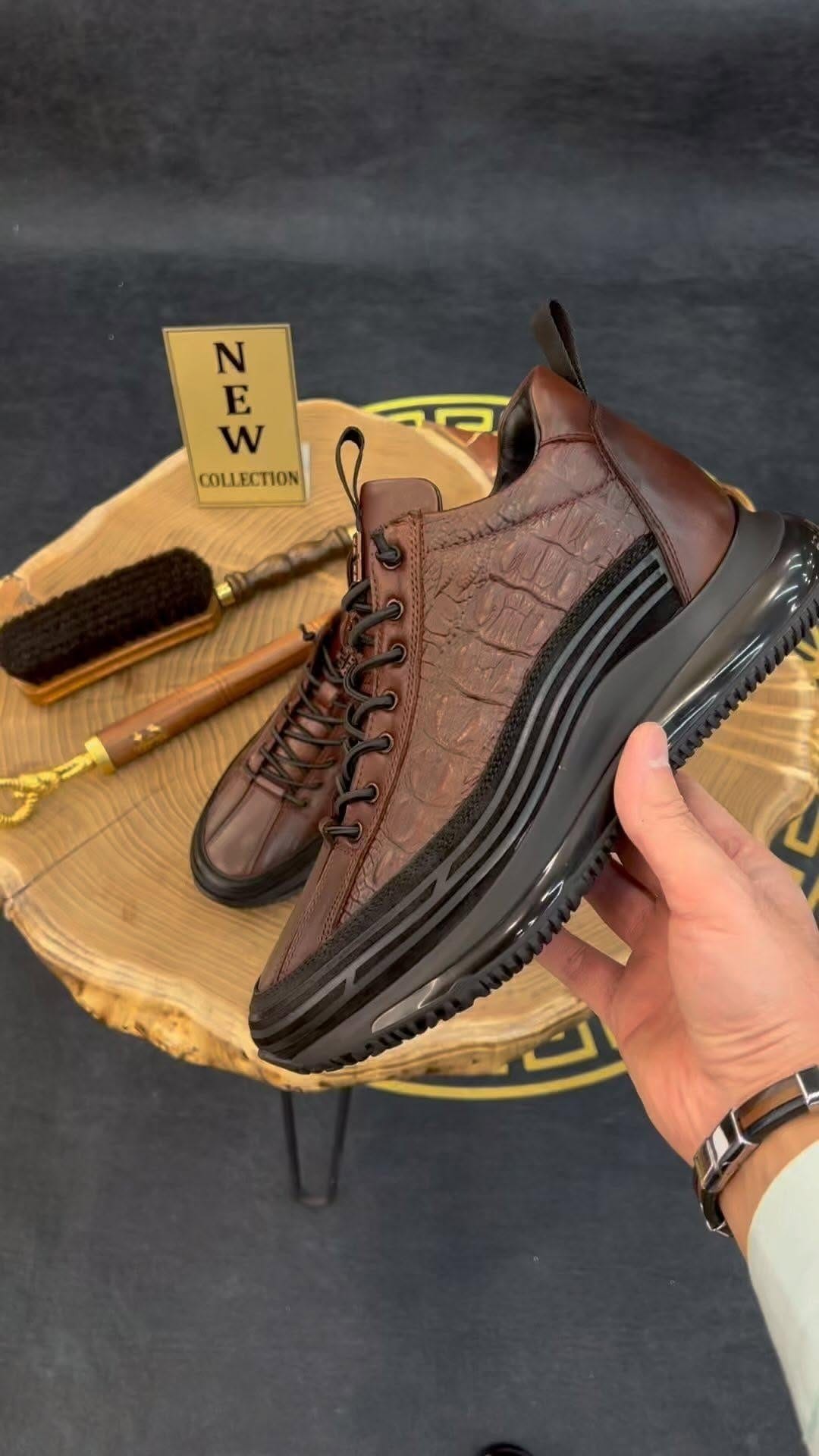 Post 10 by VIP MEN SHOES on Instagram (video)