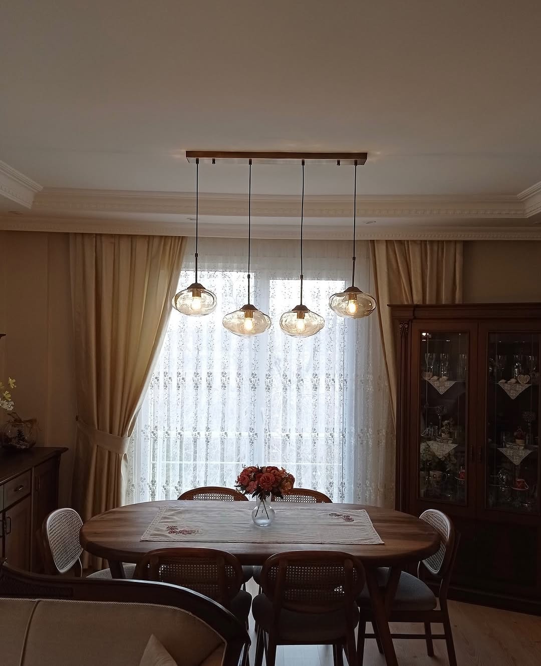 Post 5 by Luce Interior on Instagram (image)