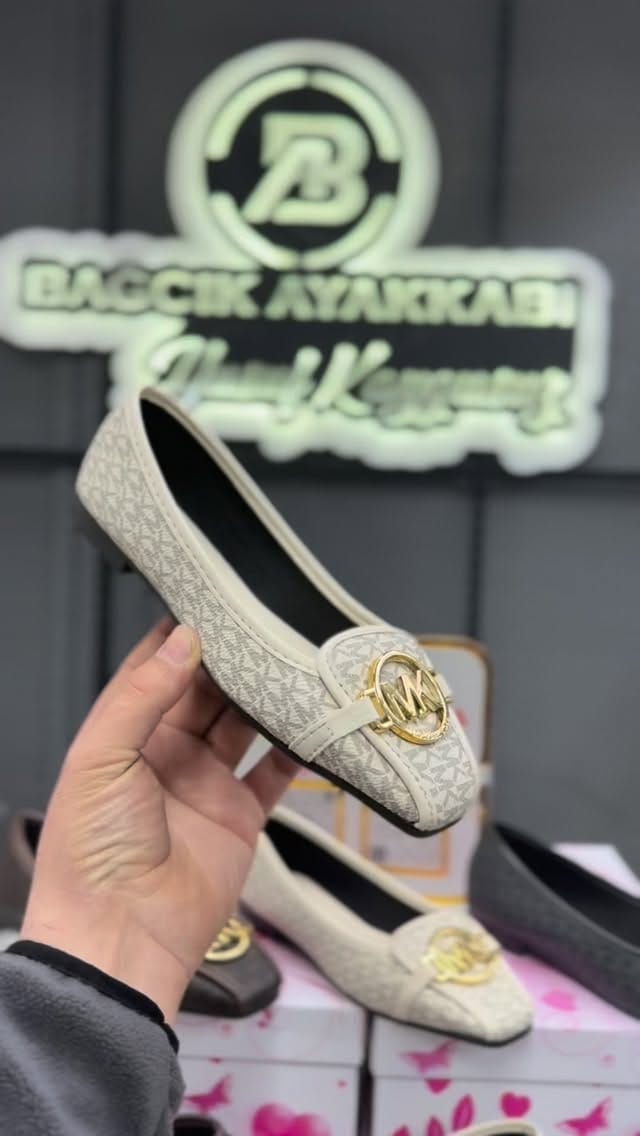 Post 3 by Bağcık Ayakkabı Çanta on Instagram (video)