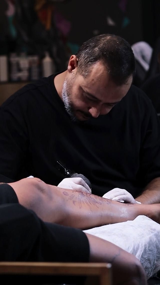 Post 6 by LION TATTOO PIERCING STUDIO on Instagram (video)