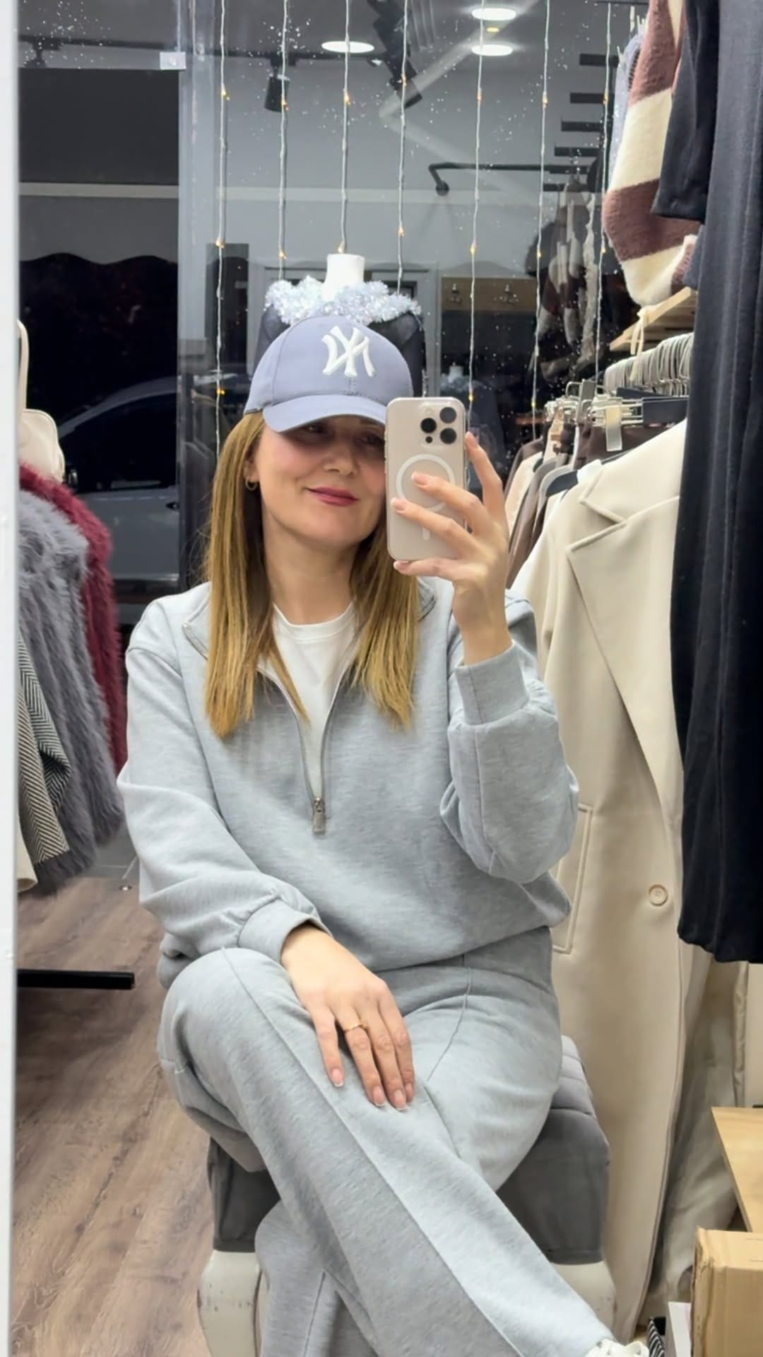 Post 9 by Parlaaboutique on Instagram (video)