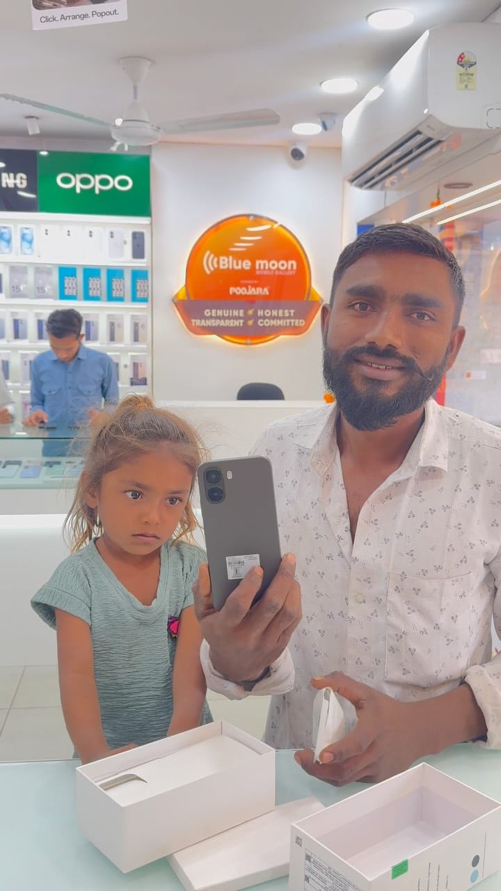 Post 5 by BLUE MOON MOBILE GALLERY on Instagram (video)