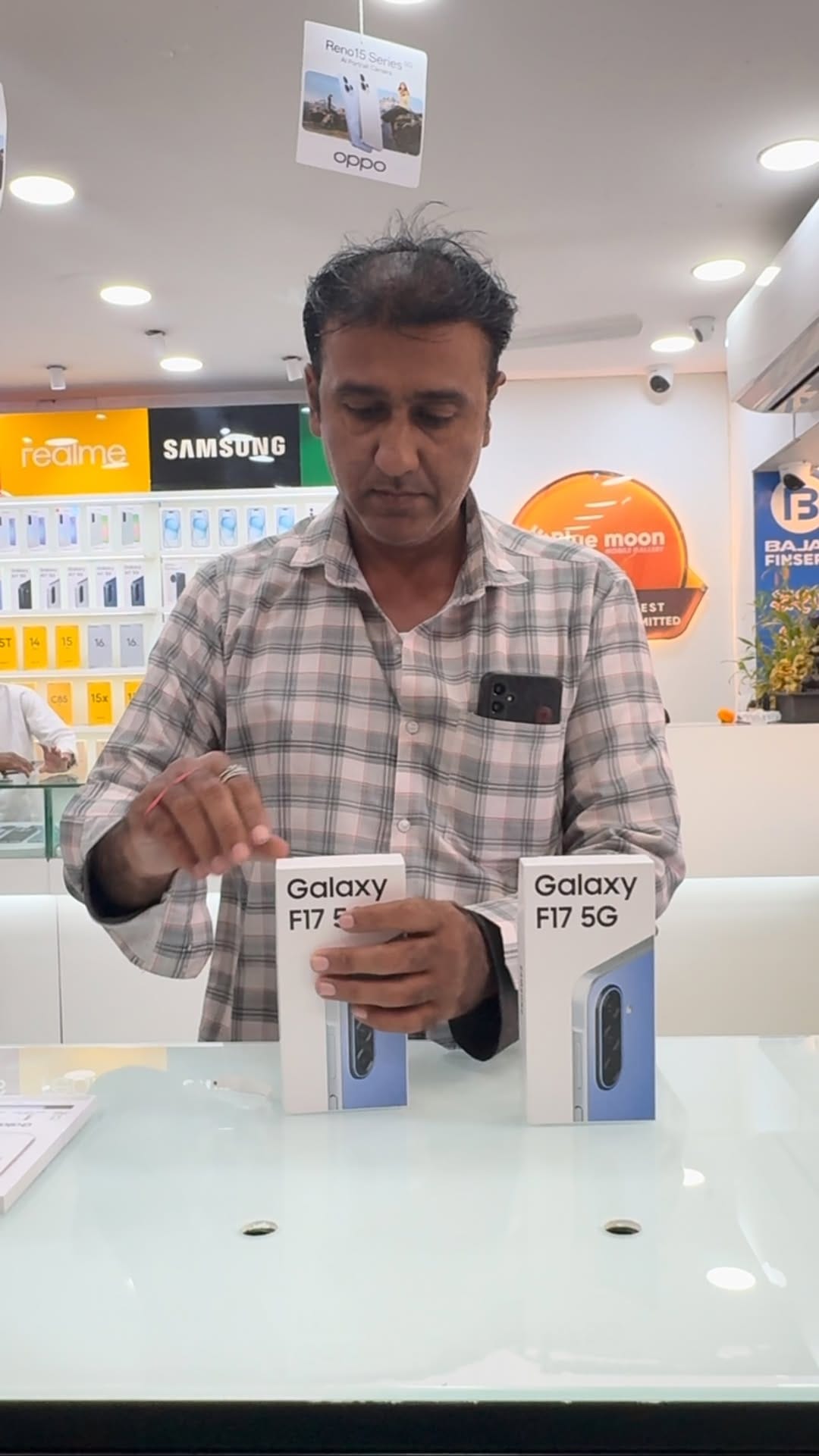 Post 4 by BLUE MOON MOBILE GALLERY on Instagram (video)