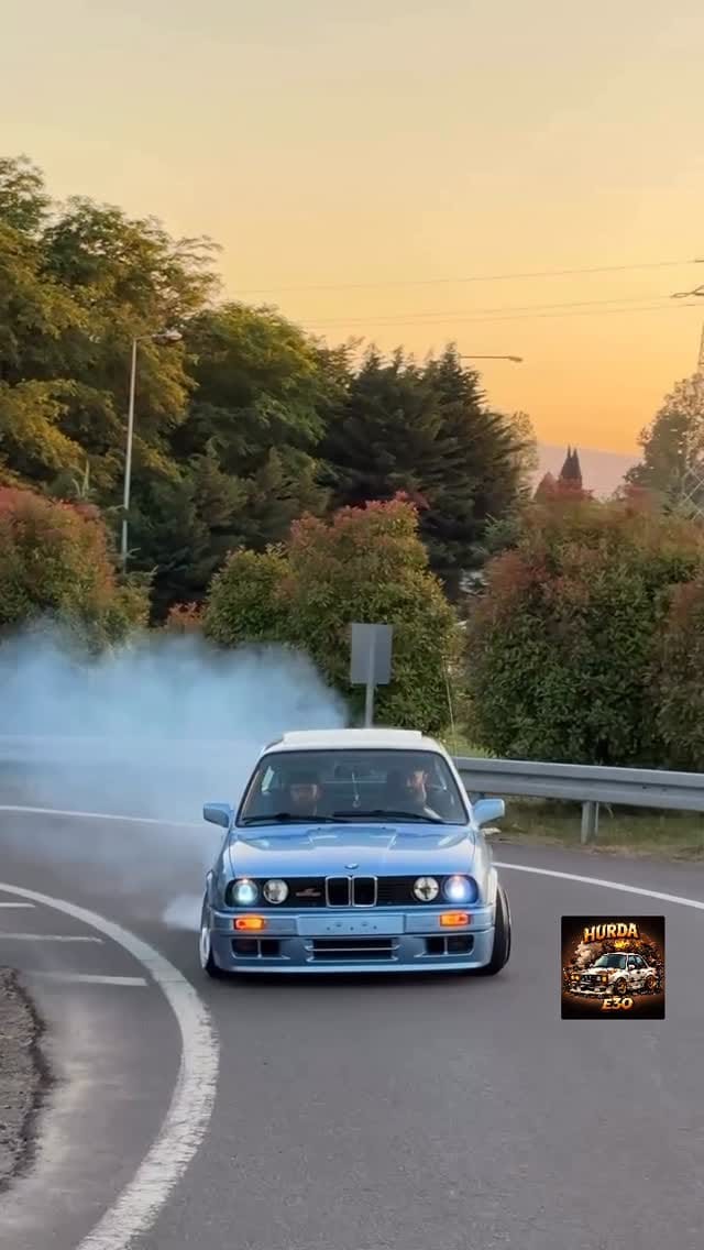 Post 4 by HURDAE3 ∞ BMW YEDEK PARÇA TAMİR BAKIM SERVİSİ on Instagram (video)