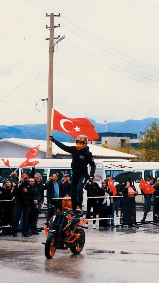 Post 8 by Birkan Polat on Instagram (video)