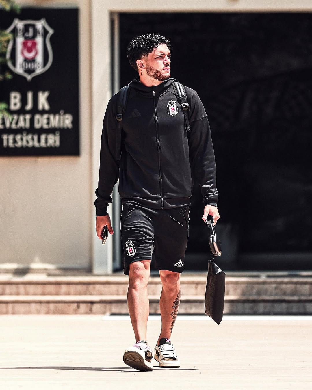 Post 9 by Serkan Emrecan Terzi on Instagram (image)