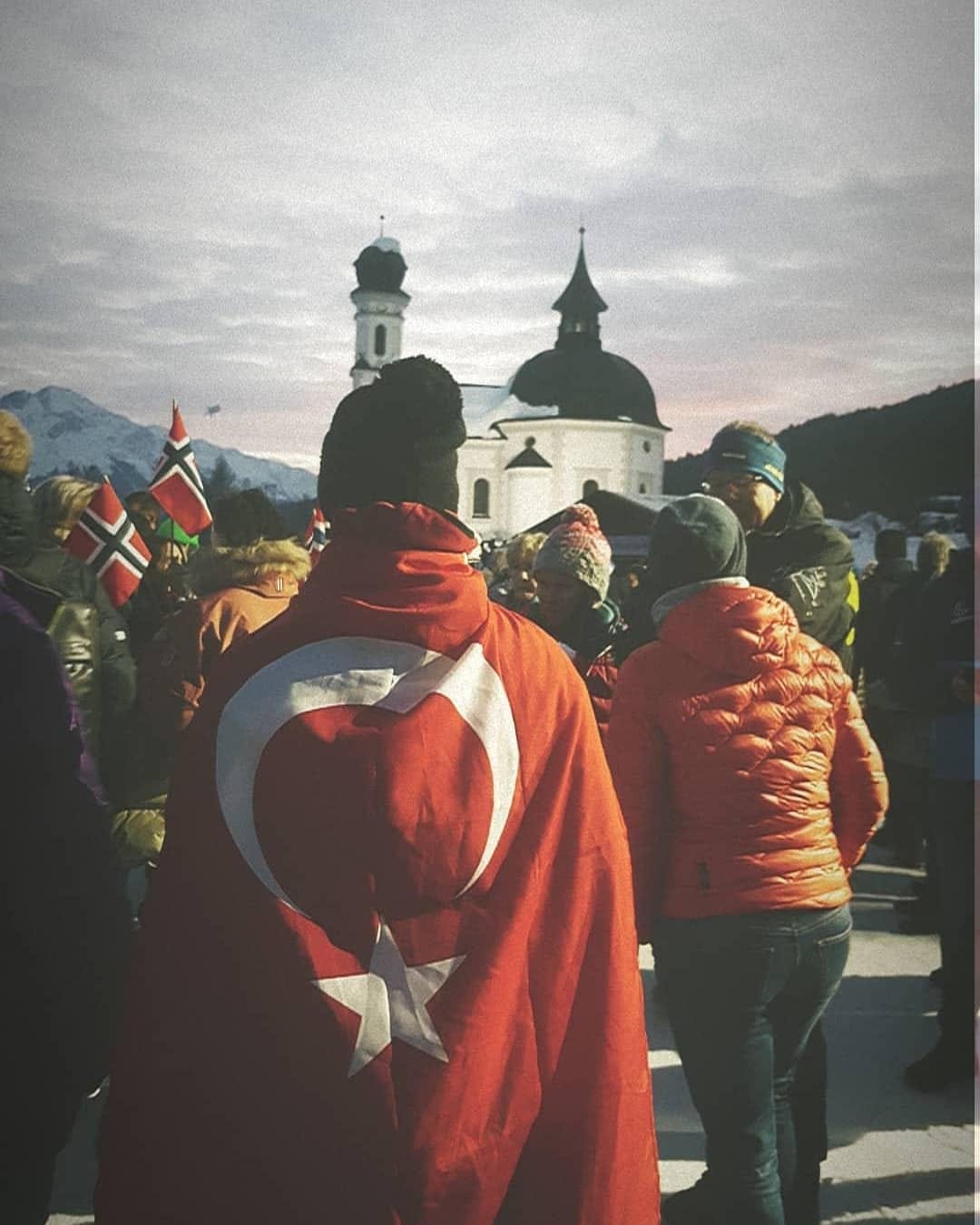 Post 10 by YUSUF EMRE FIRAT on Instagram (image)