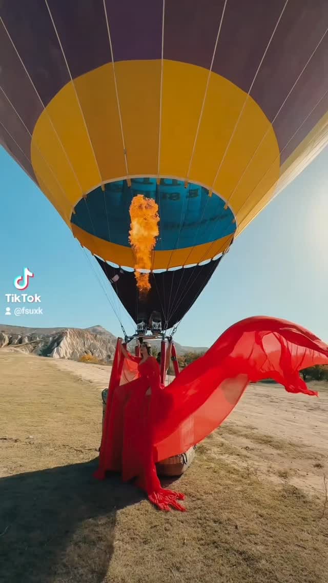 Post 3 by Moon Gleam on Instagram (video)