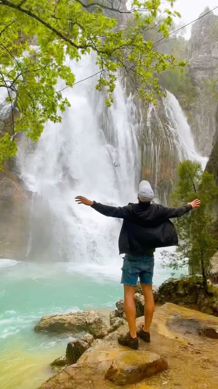 Post 9 by Tezcan Uysal on Instagram (video)