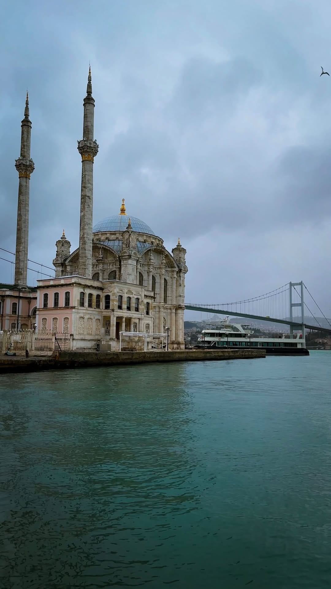 Post 2 by Bery Istanbul Tips on Instagram (video)