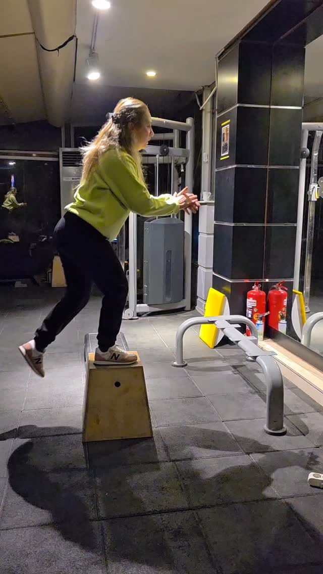 Post 3 by Zafer Akkaş-za.viptraining on Instagram (video)
