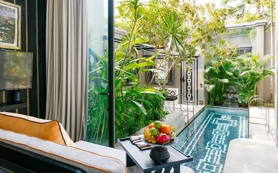 Post 4 by Kim Davis, Luxury Travel Design & Planning on Instagram (carousel)