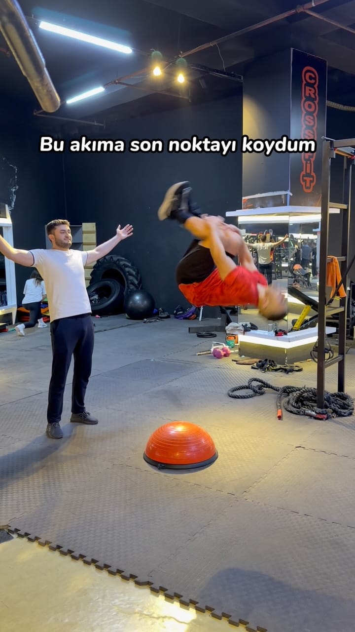 Post 1 by Yunus Emre Özer on Instagram (video)