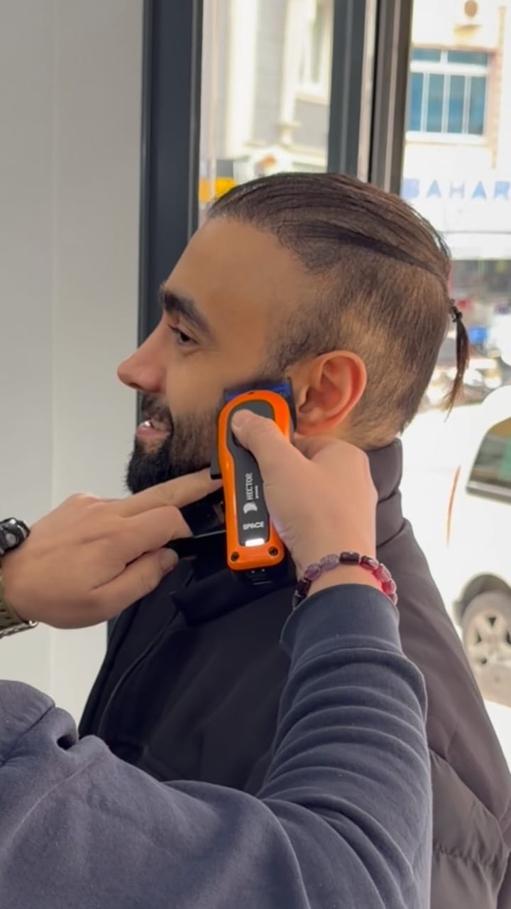 Post 4 by Yunus Emre Özer on Instagram (video)