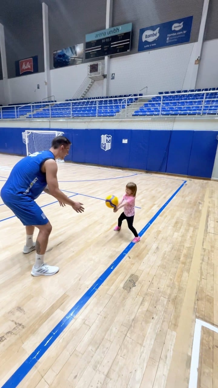 Post 8 by Murilo Radke on Instagram (video)