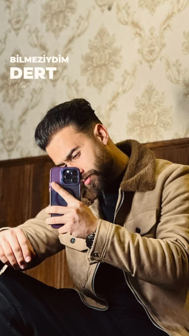 Post 2 by Waris Ahmadi on Instagram (video)