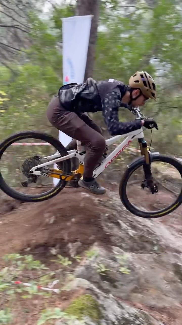 Post 3 by Emir Melik Peker on Instagram (video)
