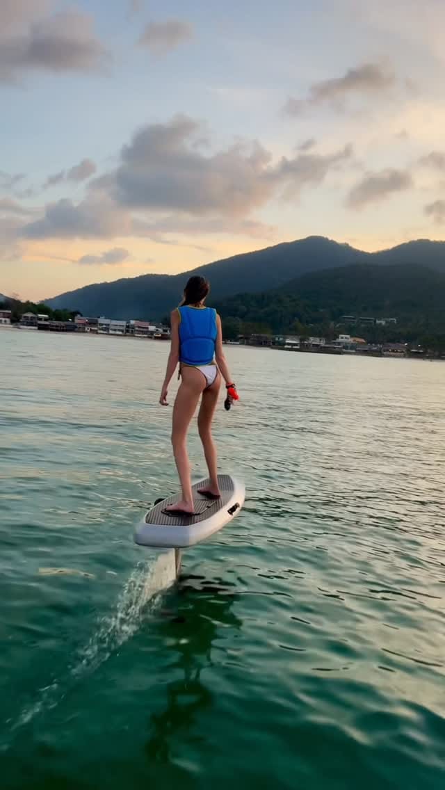 Post 3 by Holly Burt on Instagram (video)
