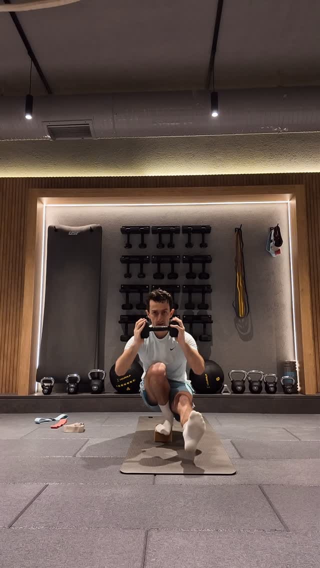 Post 6 by v o l k a n o d a k on Instagram (video)