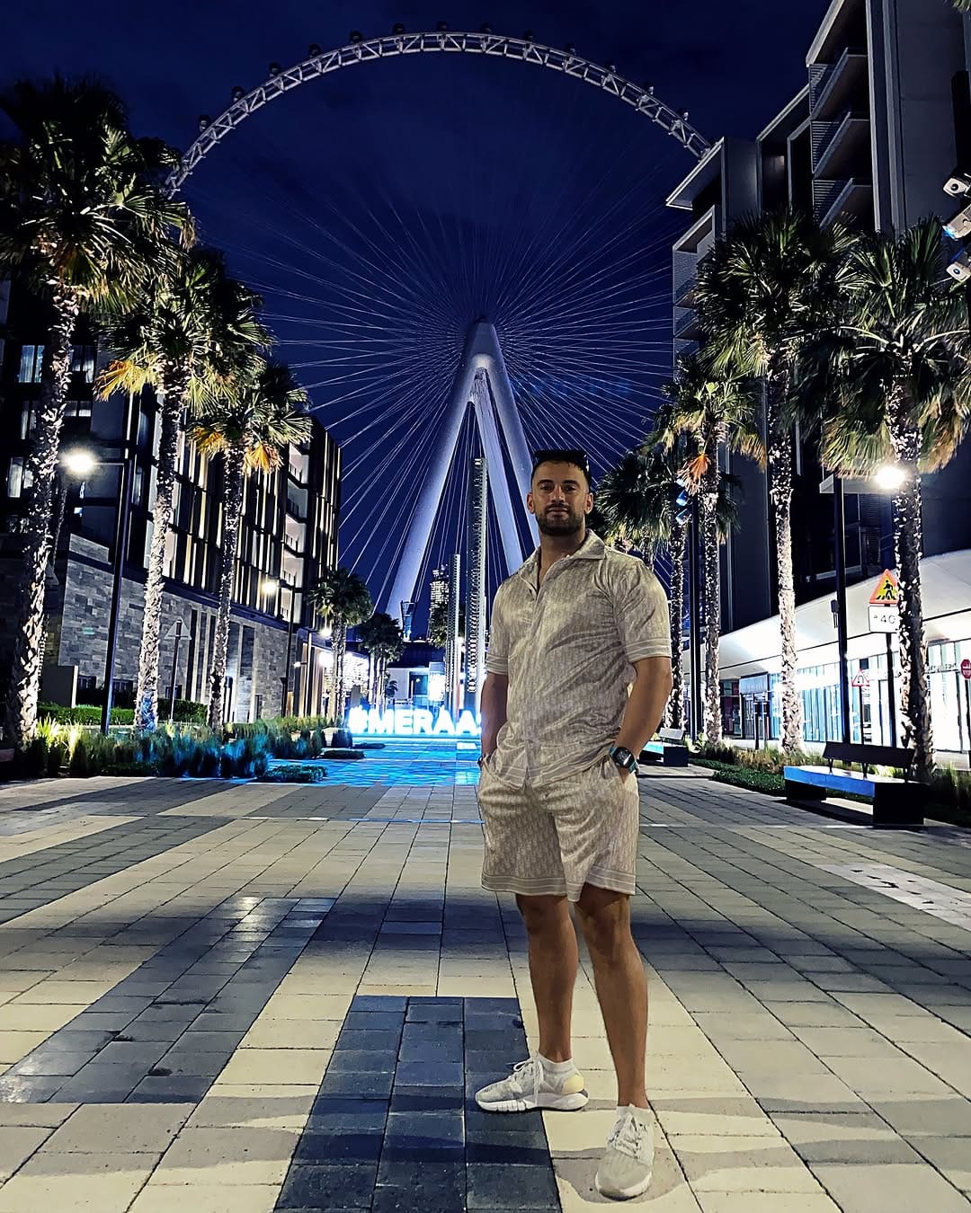 Post 8 by Mert on Instagram (image)