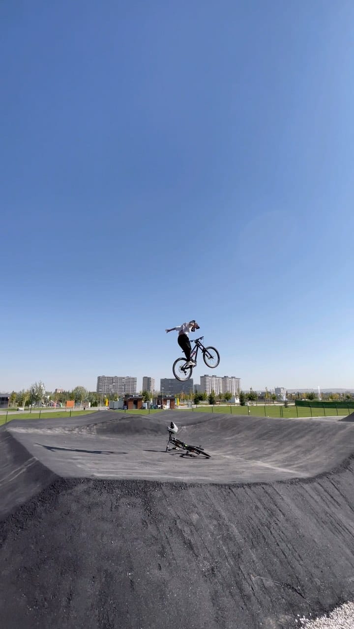 Post 10 by Kadir ibiş on Instagram (video)