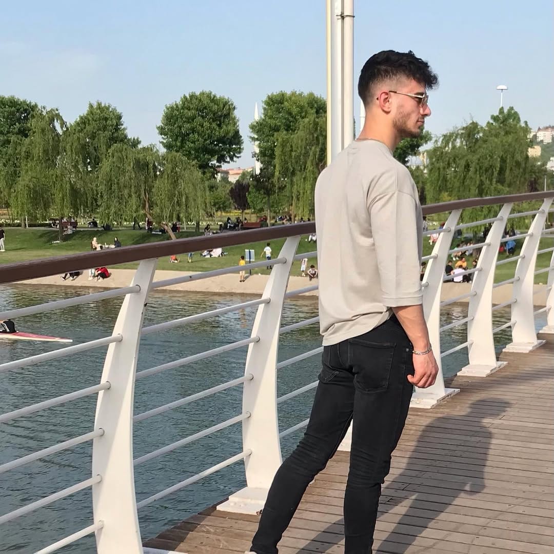 Post 3 by Oktay aydin on Instagram (carousel)