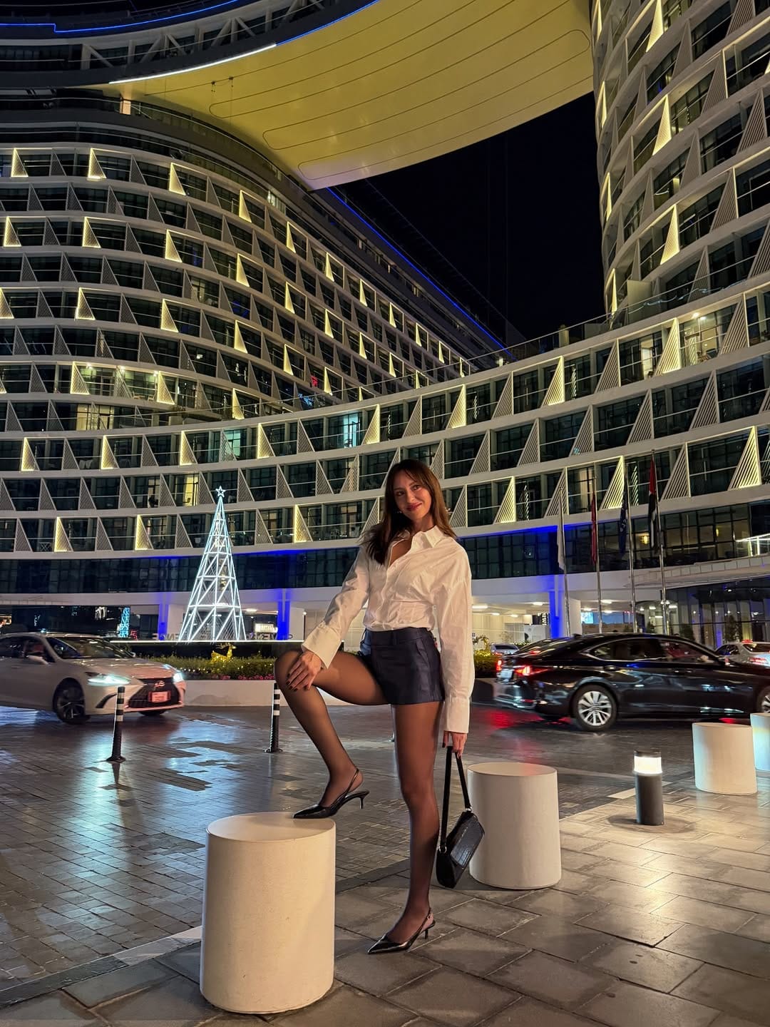 Post 5 by Ebru Dur on Instagram (carousel)