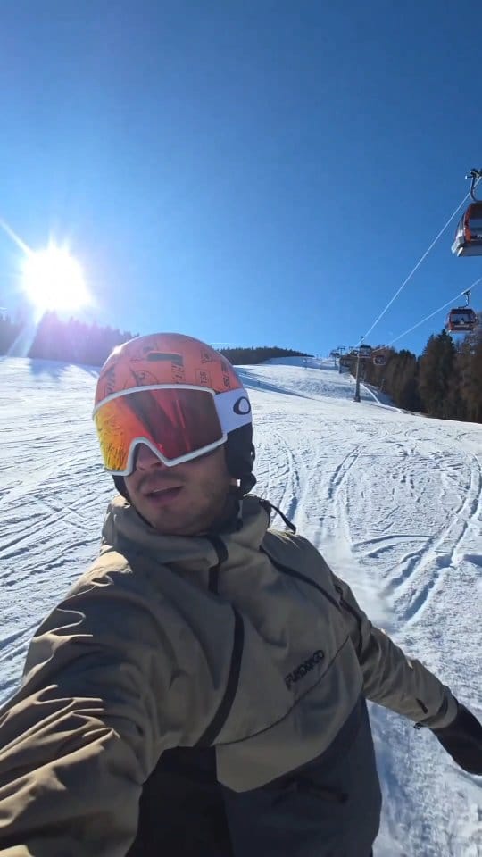 Post 4 by ZOZO KEMPF on Instagram (video)