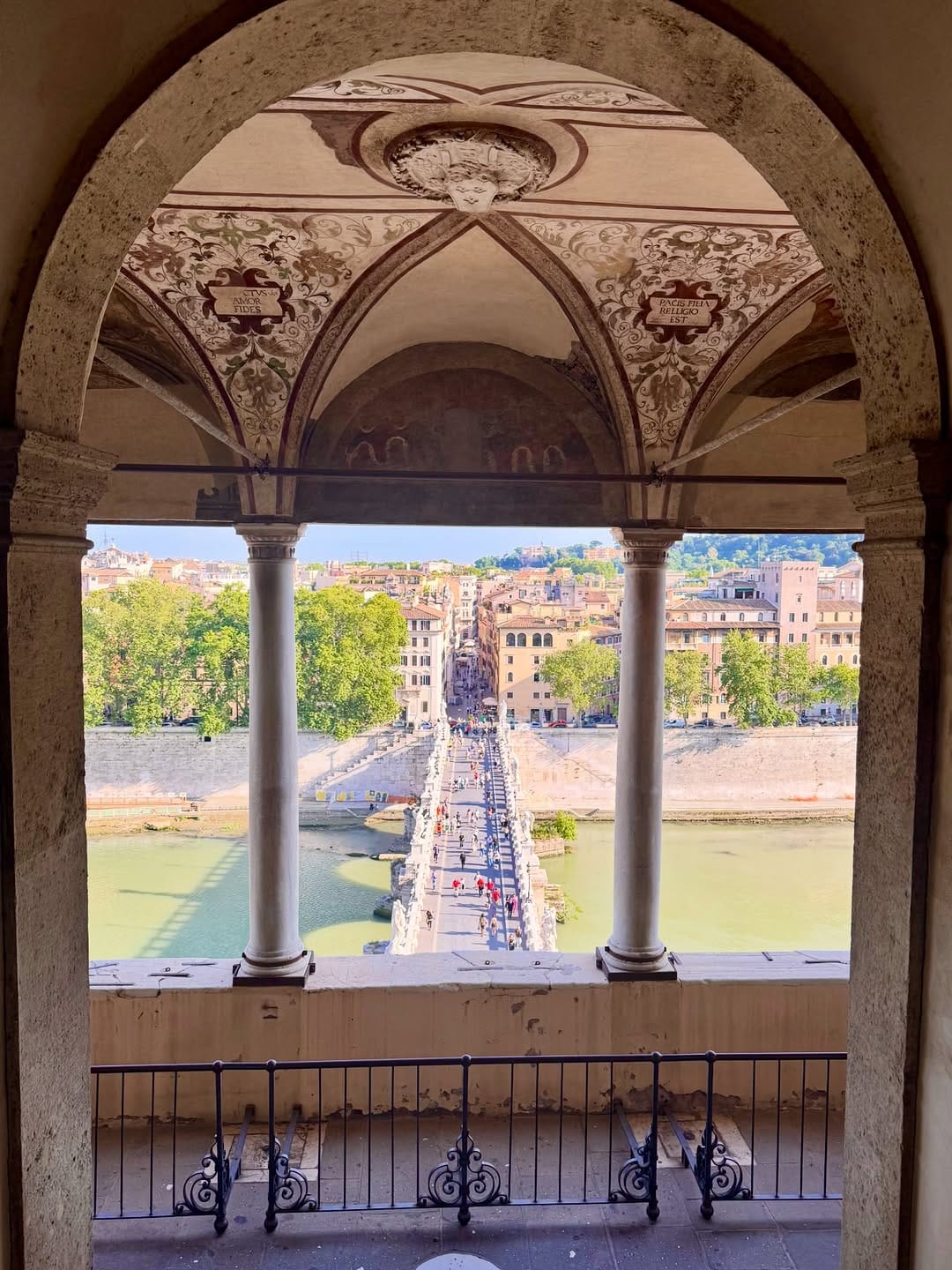 Post 3 by Buket Gülübay on Instagram (image)