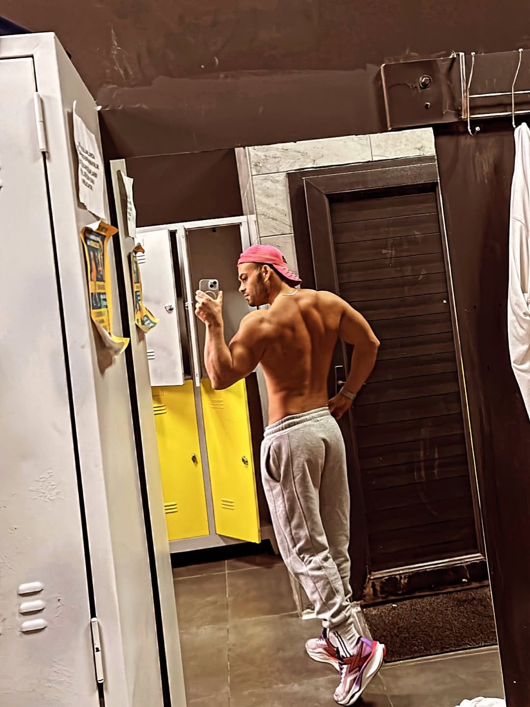 Post 4 by Soner Erden on Instagram (image)