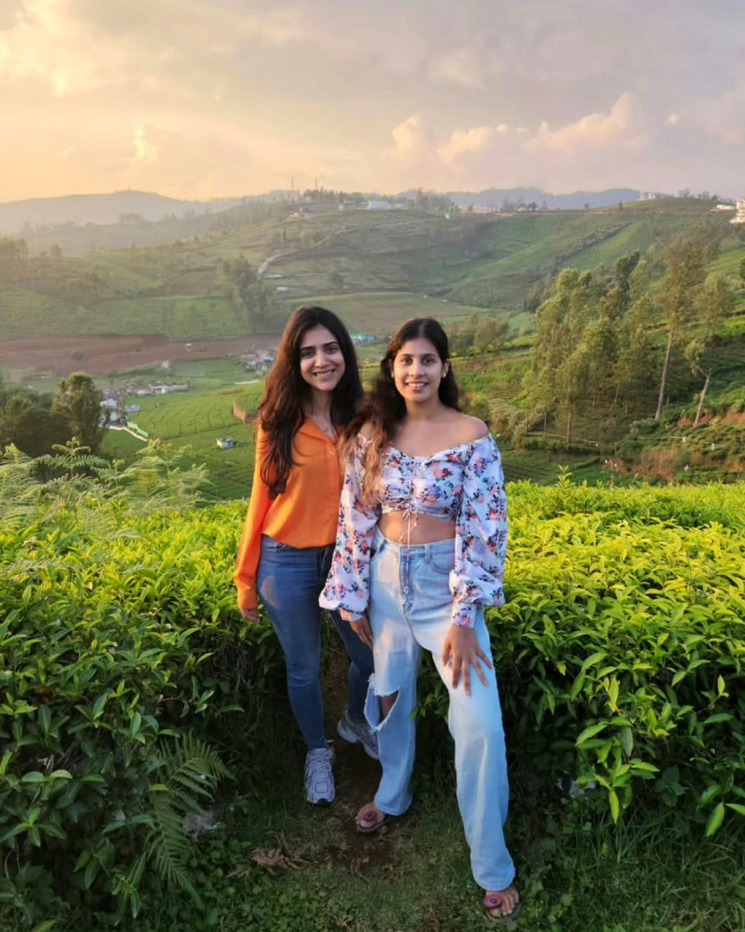 Post 7 by Aastha & Devanshi | Travel on Instagram (carousel)
