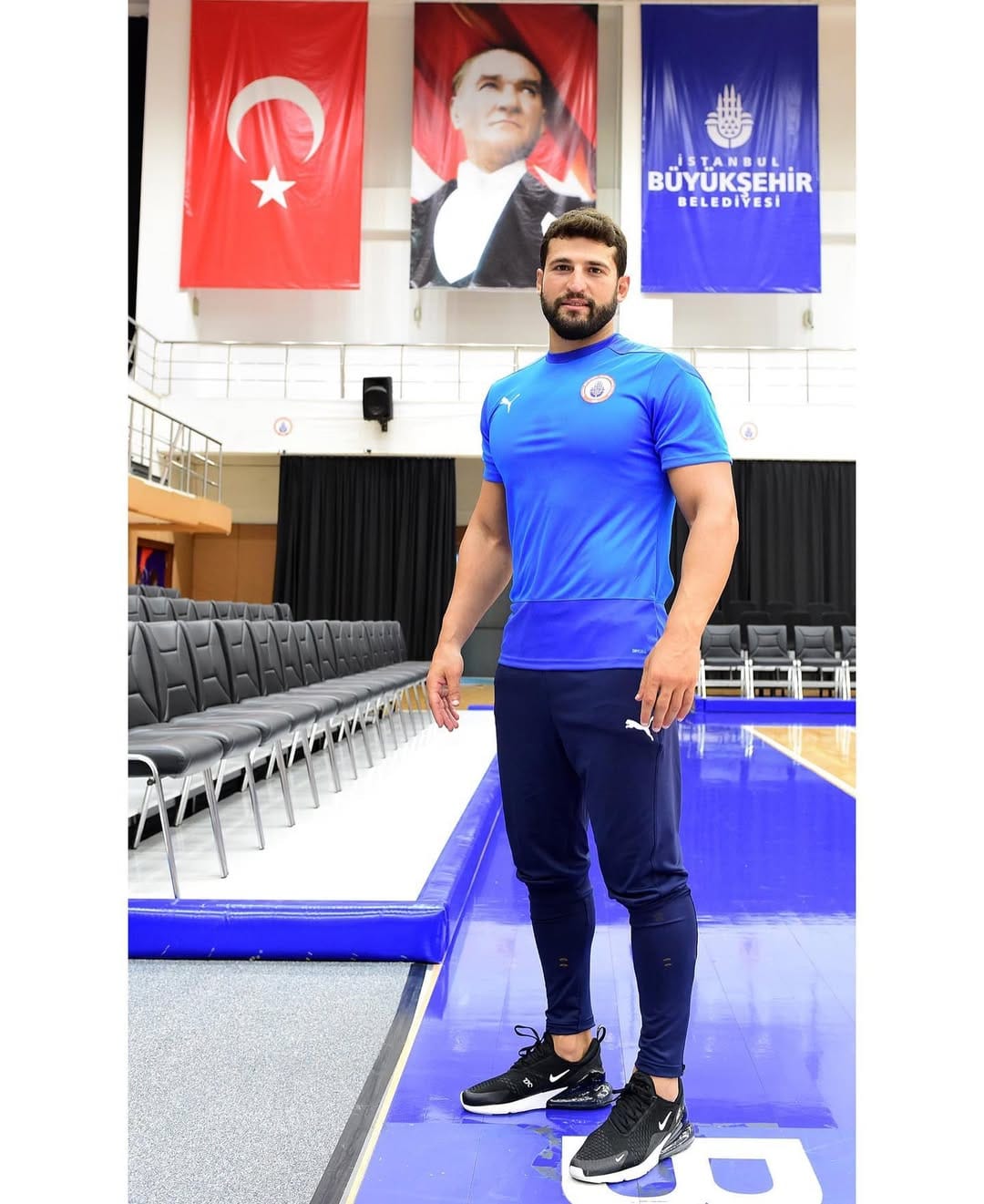 Post 10 by Metehan Başar on Instagram (carousel)
