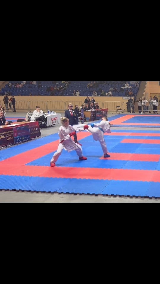Post 8 by Veronika GASHNIKOVA on Instagram (video)