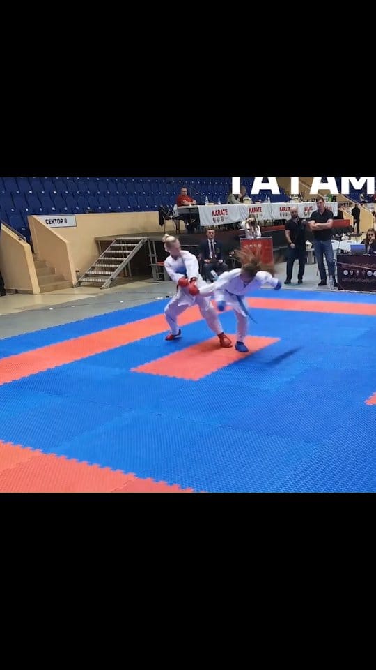 Post 9 by Veronika GASHNIKOVA on Instagram (video)
