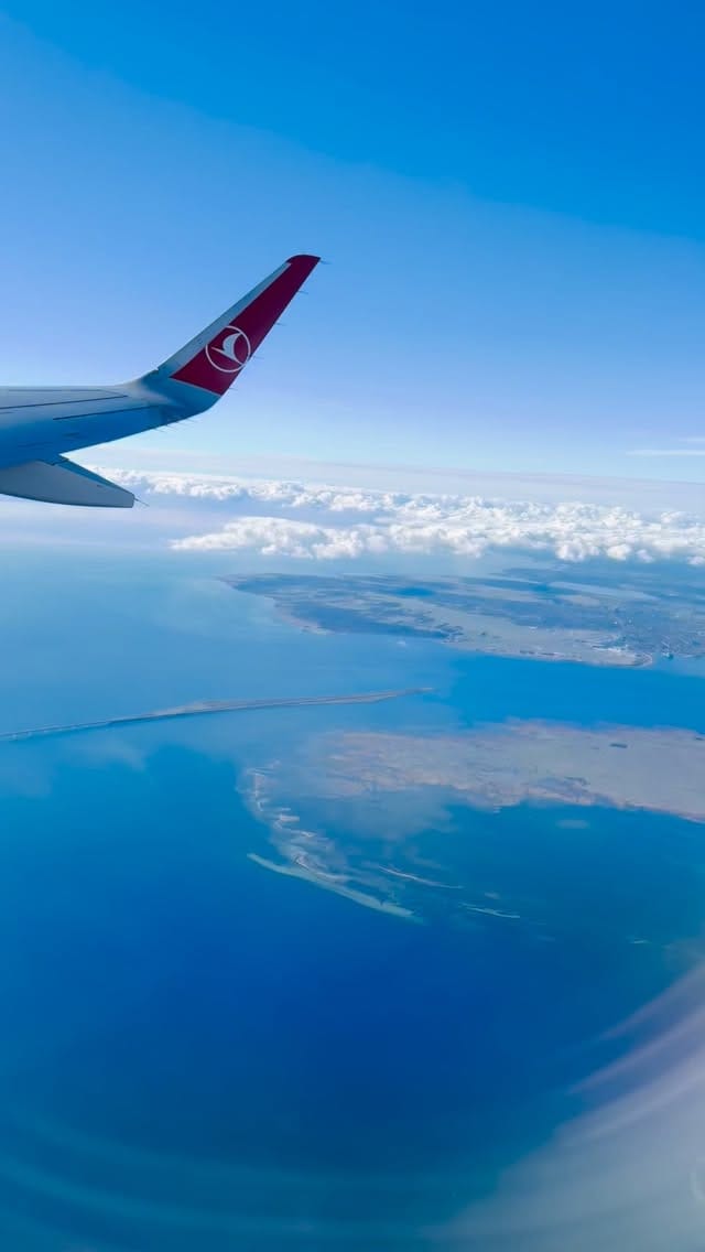 Post 1 by Gözde Büşra on Instagram (video)
