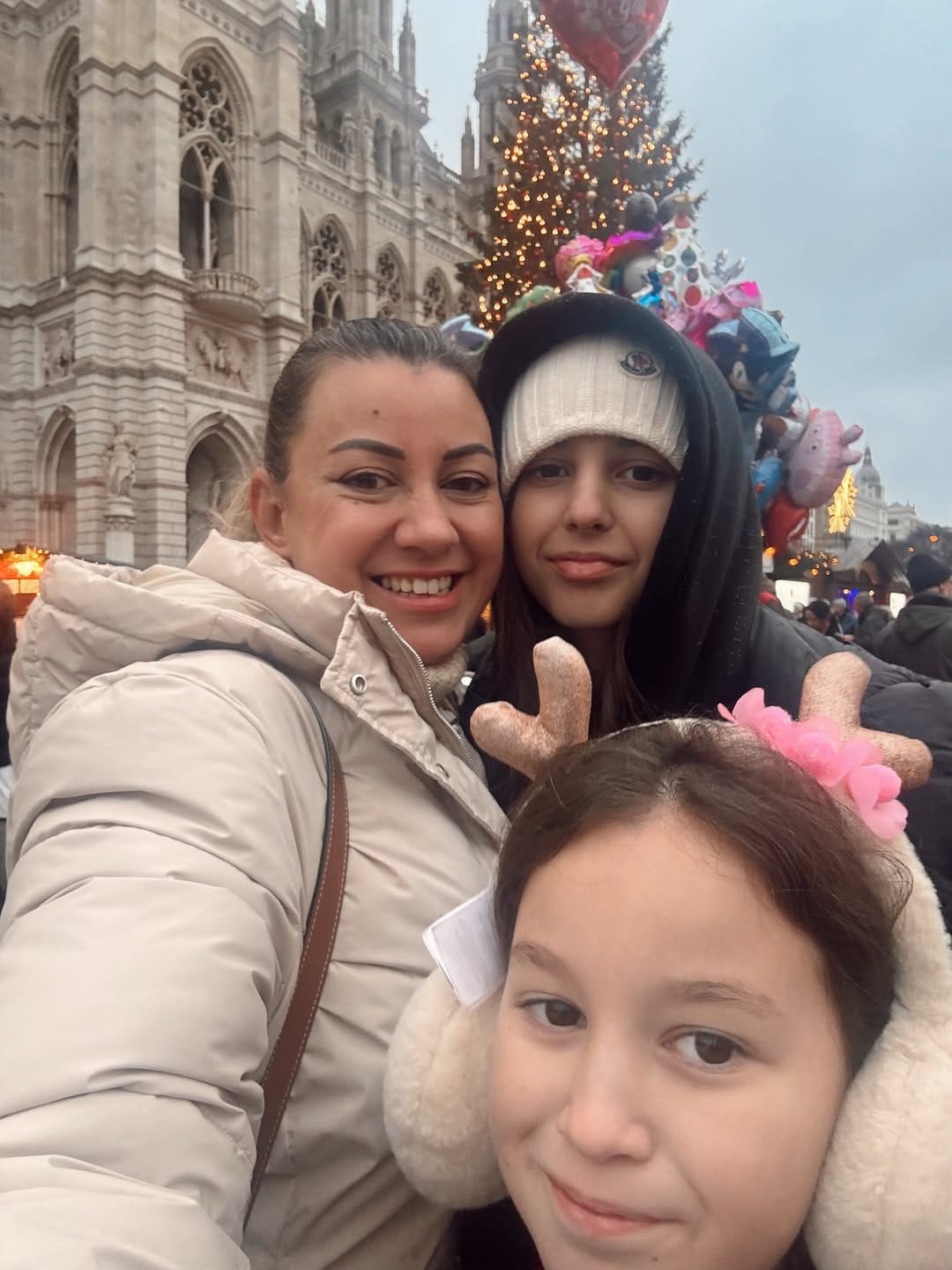 Post 2 by Sinem Parkan on Instagram (carousel)