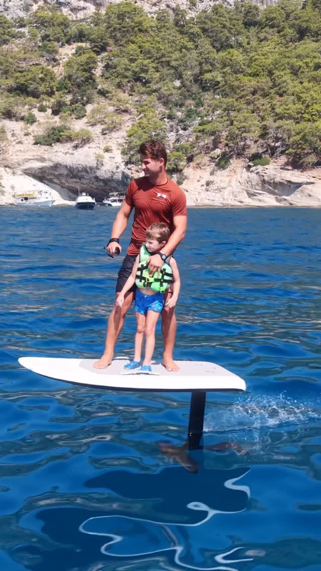 Post 6 by Alihan Ketenci on Instagram (video)