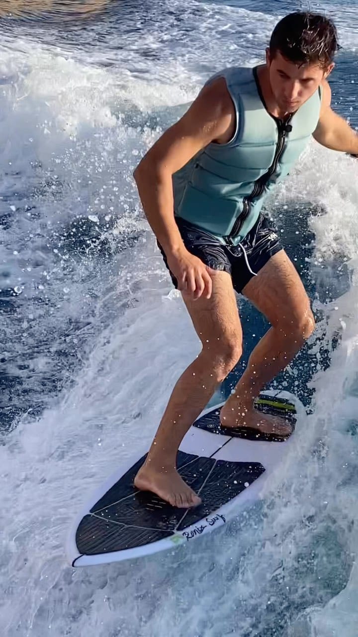 Post 9 by Alihan Ketenci on Instagram (video)