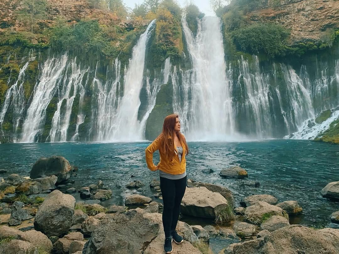 Post 10 by 𝑹𝒐𝒄𝒆𝒍𝒊𝒂 on Instagram (image)