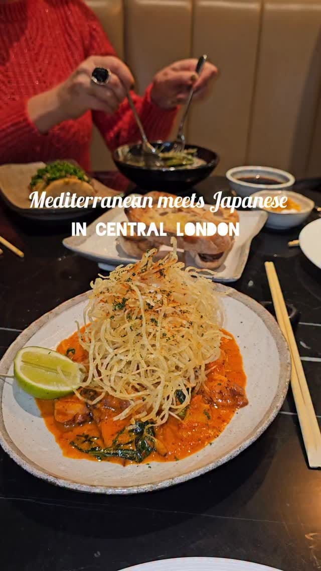 Post 2 by TravellerMom | Özlem Demir on Instagram (video)
