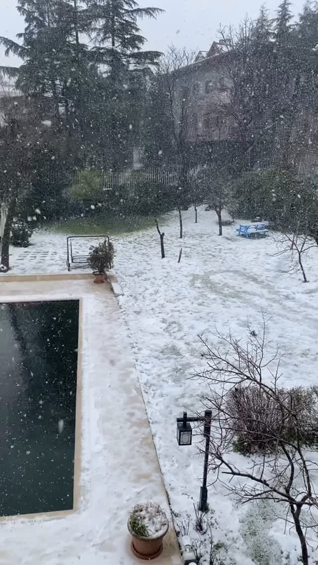 Post 1 by @aysekucuroglu on Instagram (video)