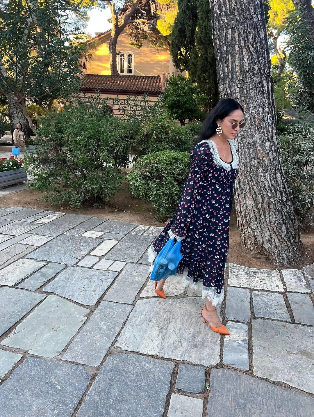 Post 8 by @aysekucuroglu on Instagram (carousel)