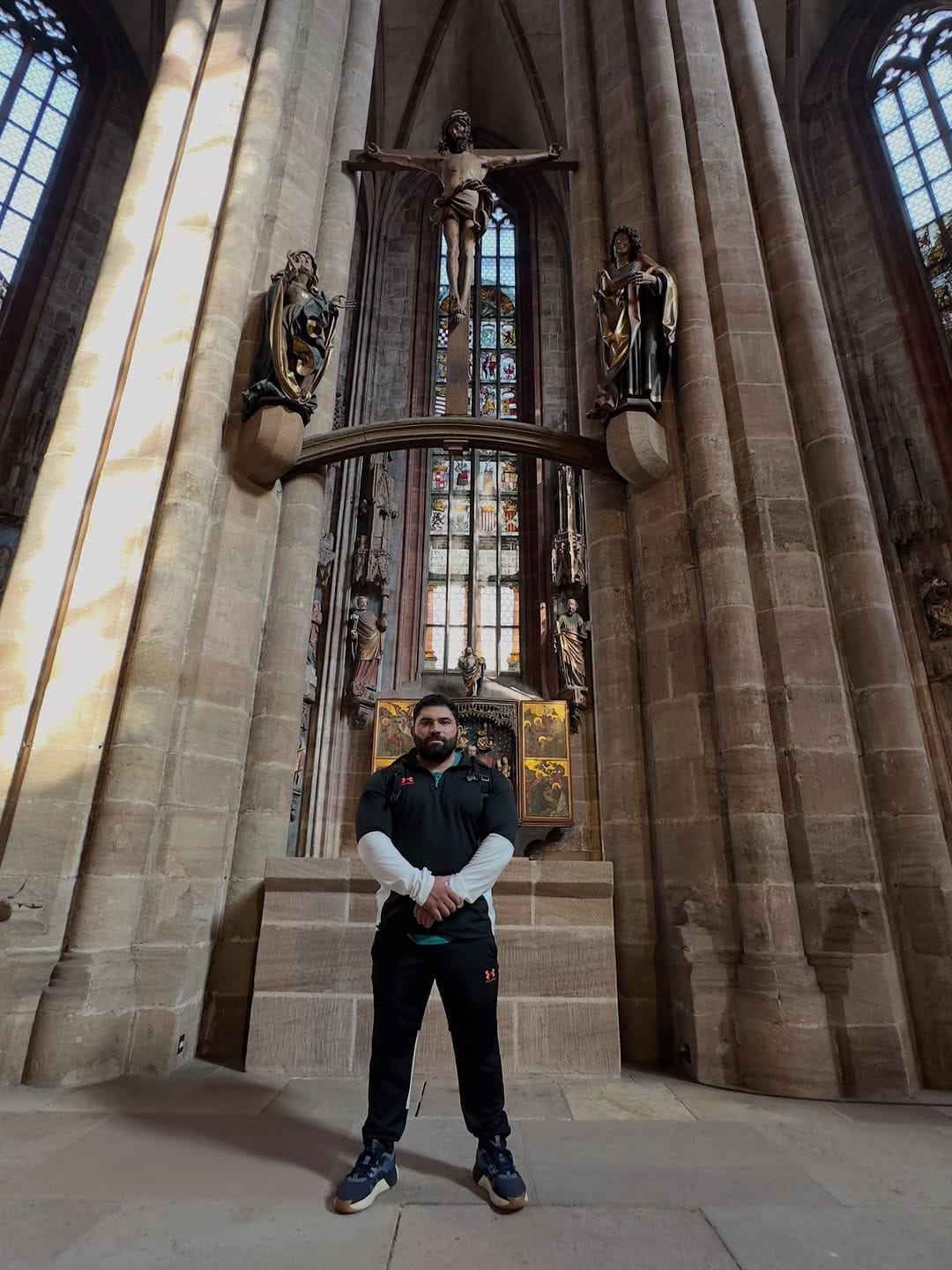 Post 3 by Halil Bakırcı IFBB PRO on Instagram (carousel)