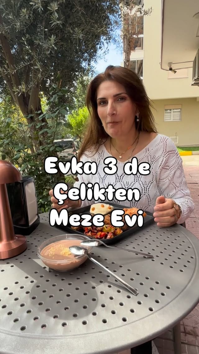 Post 7 by SelcenŞenocak♨Influencer💎 on Instagram (video)