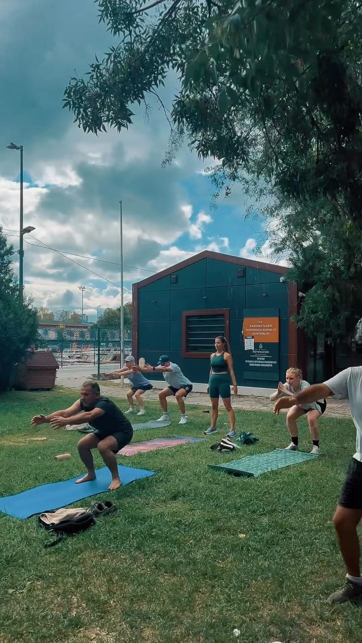 Post 4 by Sports Universe Fitness Club on Instagram (video)