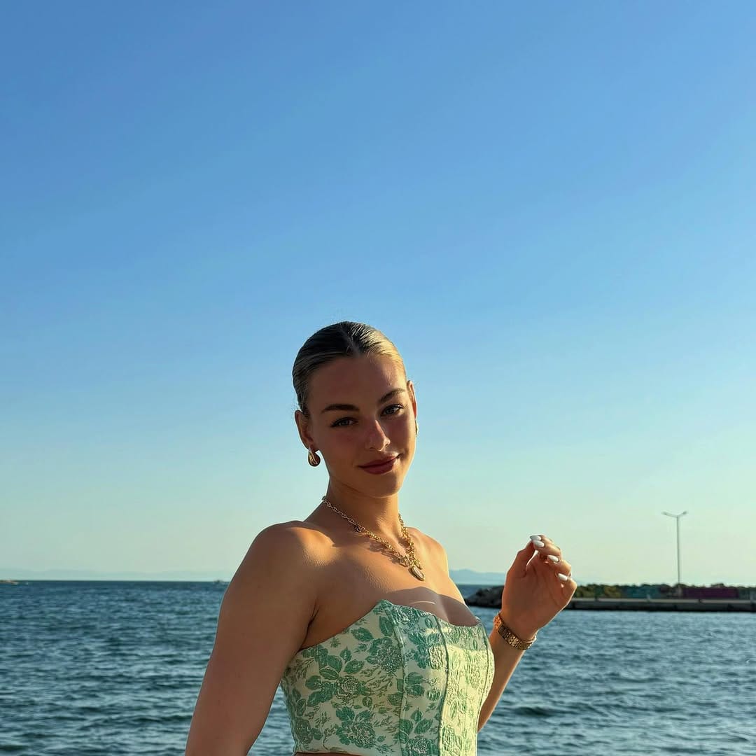 Post 8 by Hannah Küchler on Instagram (carousel)