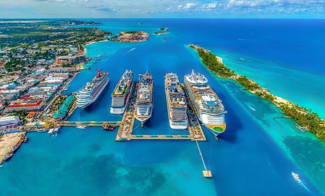 Post 5 by Cruise&Travel on Instagram (image)