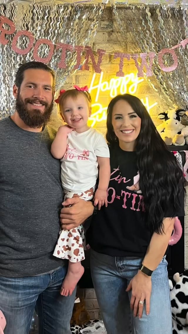 Post 1 by 𝐿𝒶𝓊𝓇𝑒𝓃 𝒮𝒽𝑒𝑒𝒽𝒶𝓃 on Instagram (video)